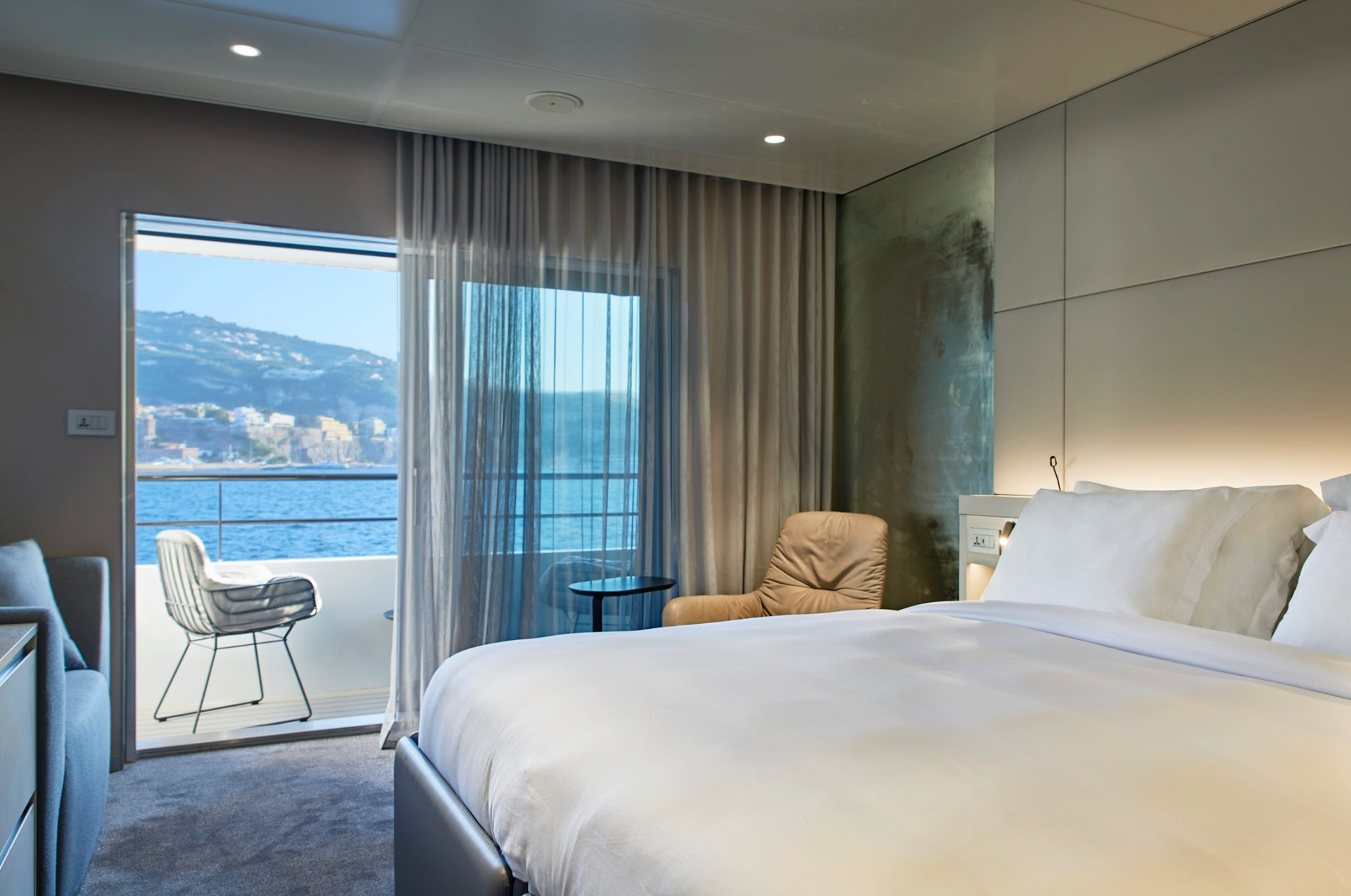 emerald-kaia-suite1