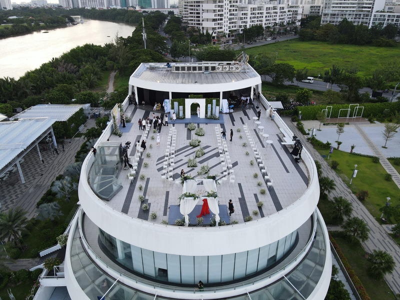 ssmc-moonlight-rooftop-event-wedding-entertainment (1)